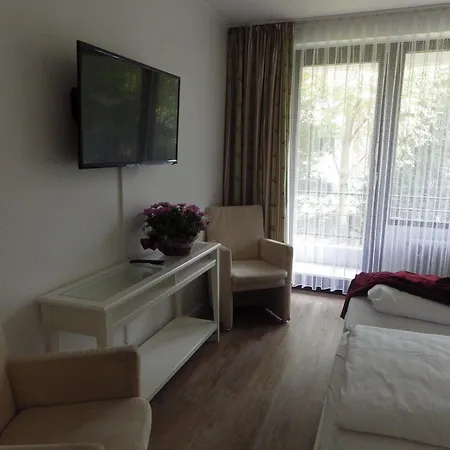 Haus Heitzig 4* Λίπσταντ